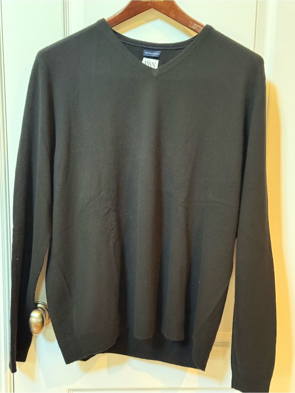 Classic Men's Cashmere Black V-Neck Sweater